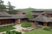 Short Takes: a Taliesin Pilgrimage